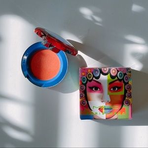 MAC eyeshadow - Electric Mandarin